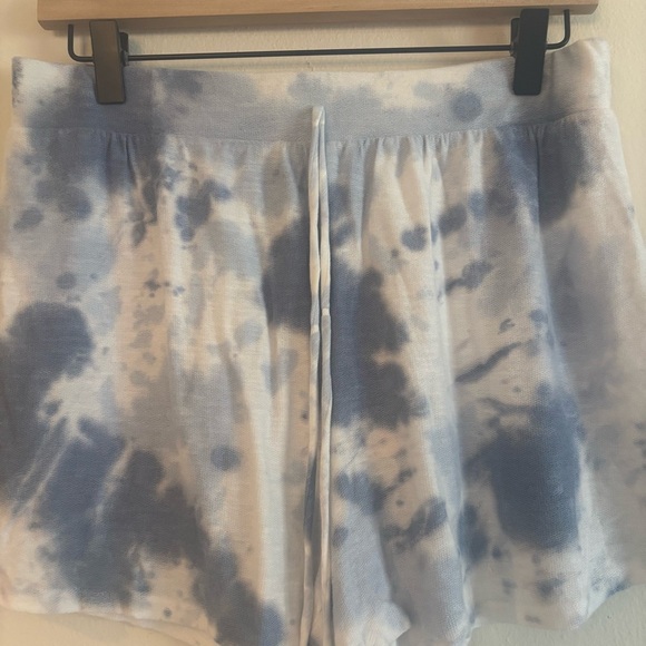 Kittenish To Dye For Blue Shorts Set-NWWT - Picture 3 of 8